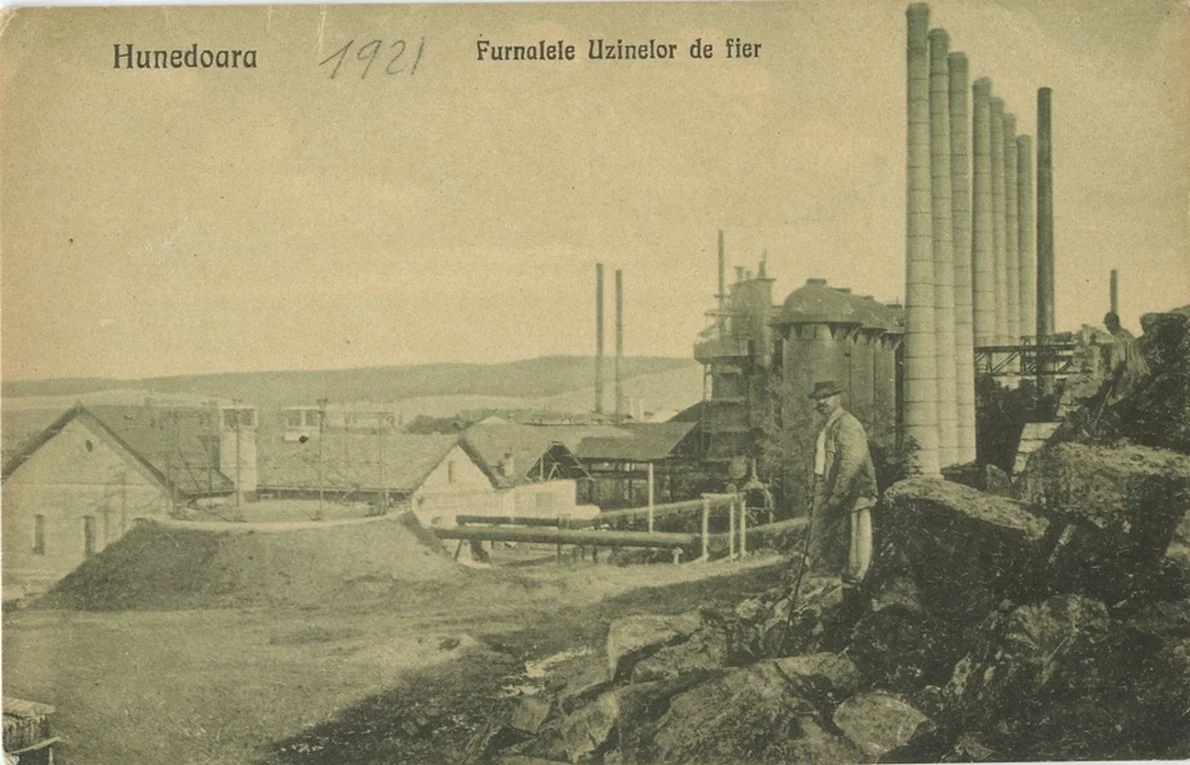 Hunedoara. Furnalele Uzinelor de Fier în perioada interbelică (© iMAGO Romaniae)