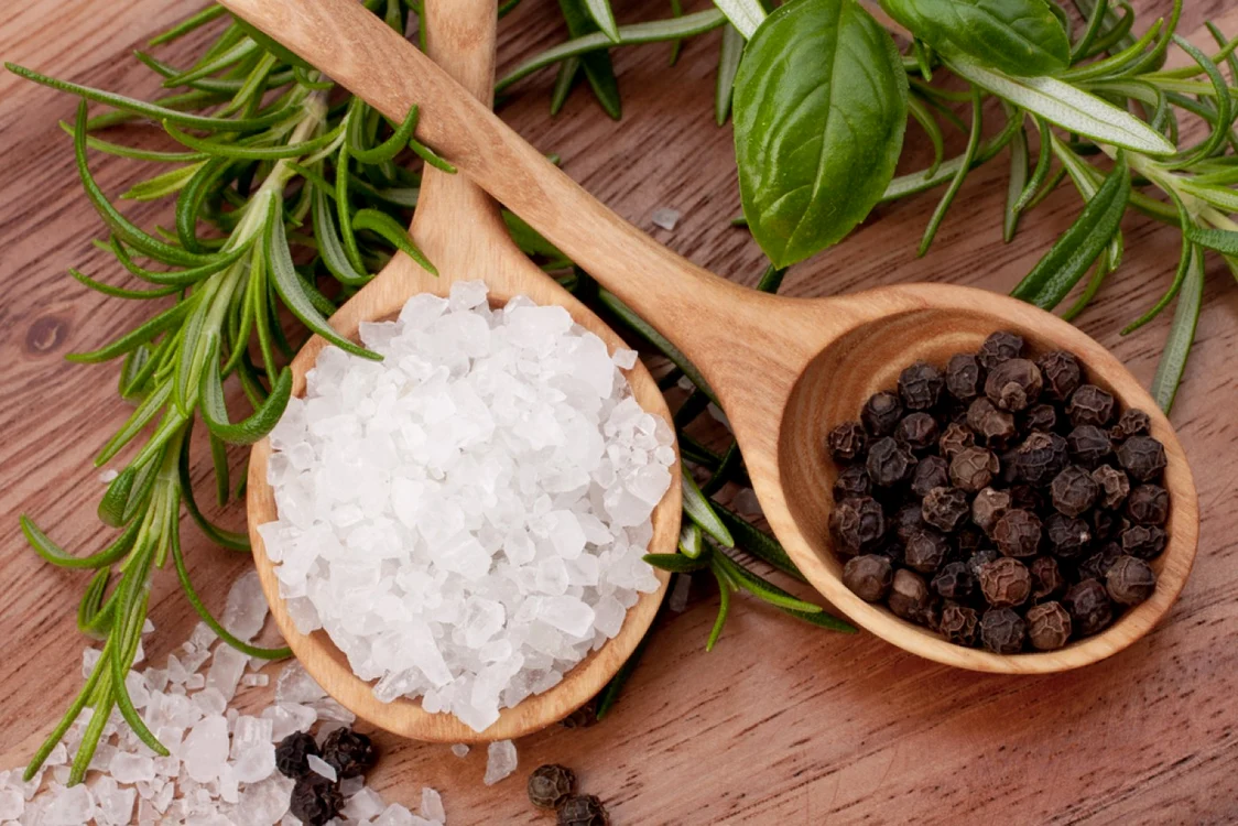 Mâncărurile sunt azi de neimaginat fără sare şi piper FOTO Shutterstock