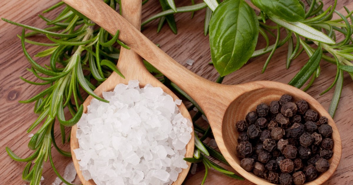 Un condiment popular a fost retras de magazinele Auchan. Cei care l-au cumpărat sunt rugați să nu-l consume