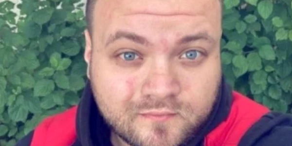 Iulian Grigore, tânărul de 25 de ani care a murit de peritonita. Foto replicaonline.ro