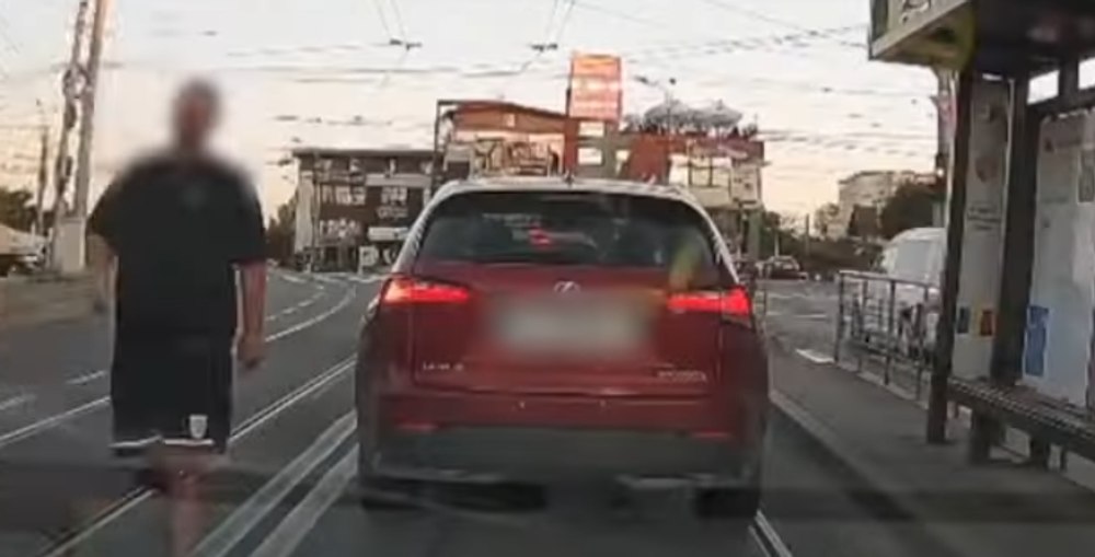 Cum a încercat un influent om de afaceri, cu mai multe dosare penale, să intimideze un tânăr pe care tot el l-a șicanat în trafic