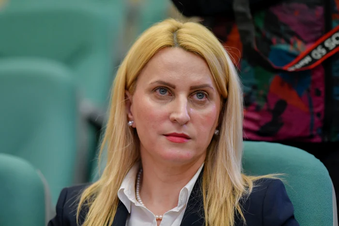 Medicul conferențiar Beatrice Mahler este cea care susține cursul. FOTO: Alexandru Dobre / Mediafax
