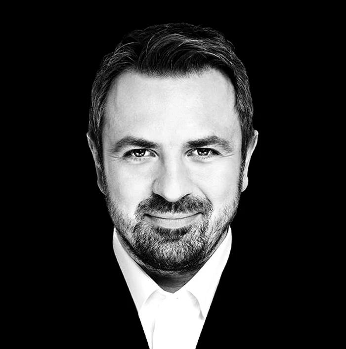 
    Horia Brenciu a fost întotdeuna foarte apropiat de tatăl luiFoto: Arhivă personală  