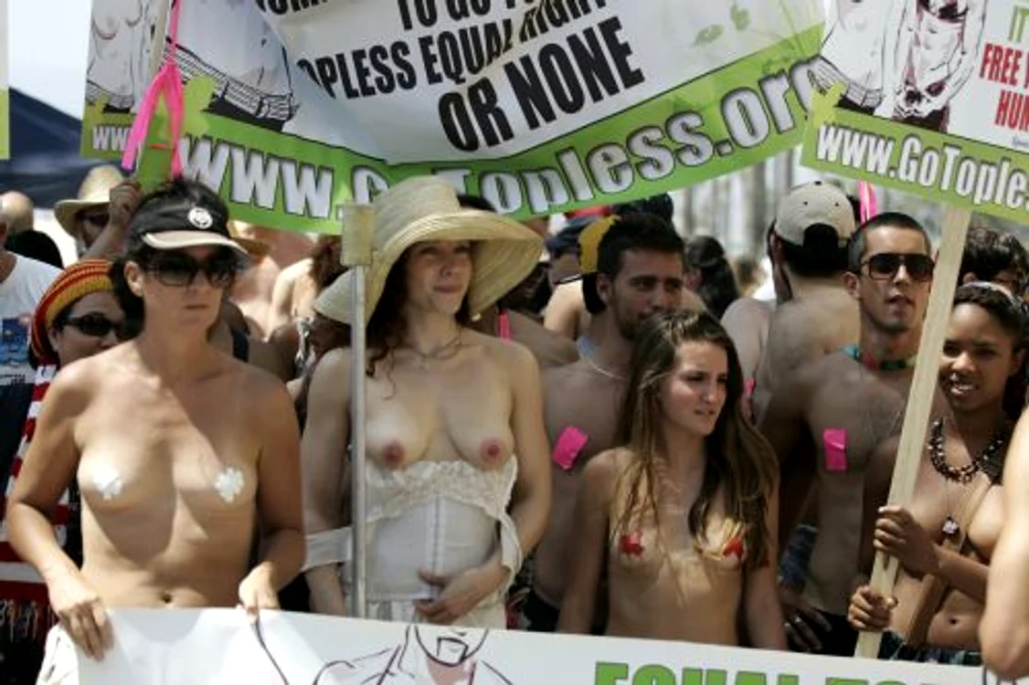 Ziua Topless
