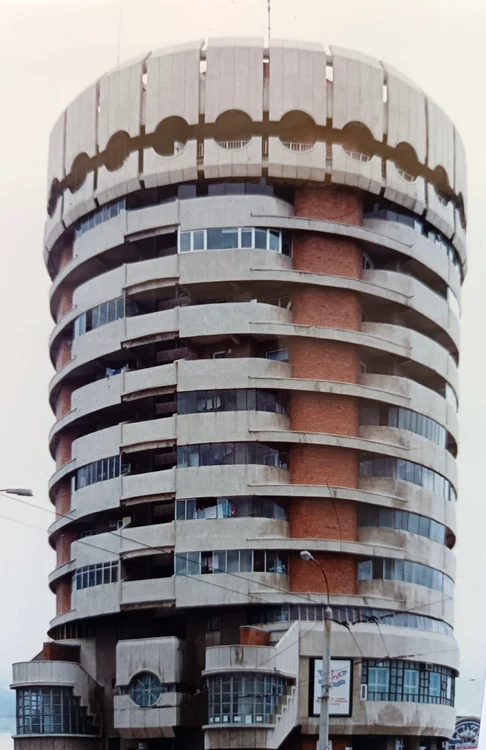Clădirea trebuia să marcheze vizual terminusul bulevardului. FOTO: Arhivă personală. 