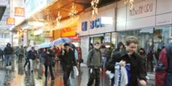 De Crăciun trebuie  să ne luăm umbrelele