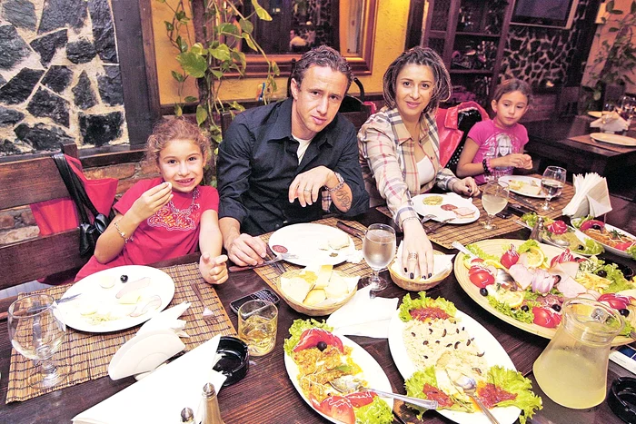 Anamaria Prodan și soțul ei sunt vestiți pentru petrecerile cu mese îmbelșugate