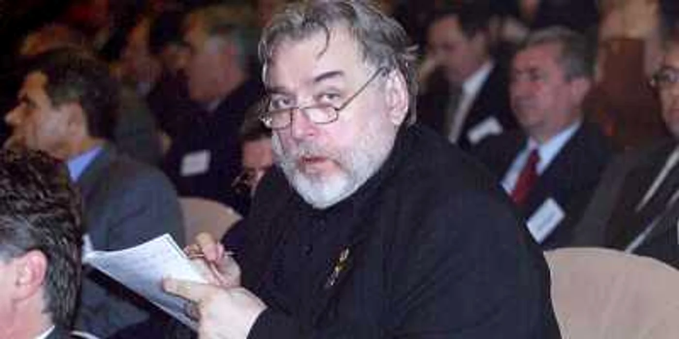 Moartea poetului Adrian Păunescu a creat un adevărat val de emoţie