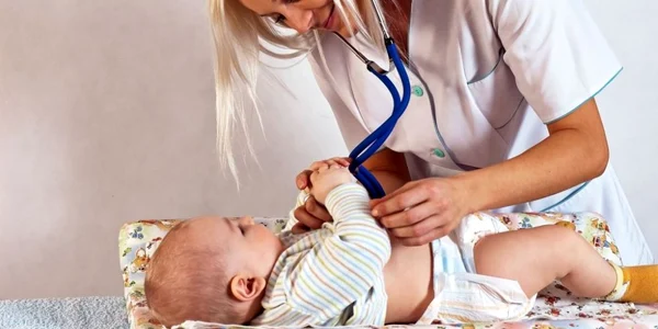 Copiii născuţi prematur sunt de două ori mai predispuşi la tulburări de auz 