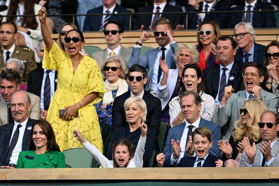 Ce au făcut prințul George și prințesa Charlotte în timpul finalei de la Wimbledon. Imaginile au ajuns virale