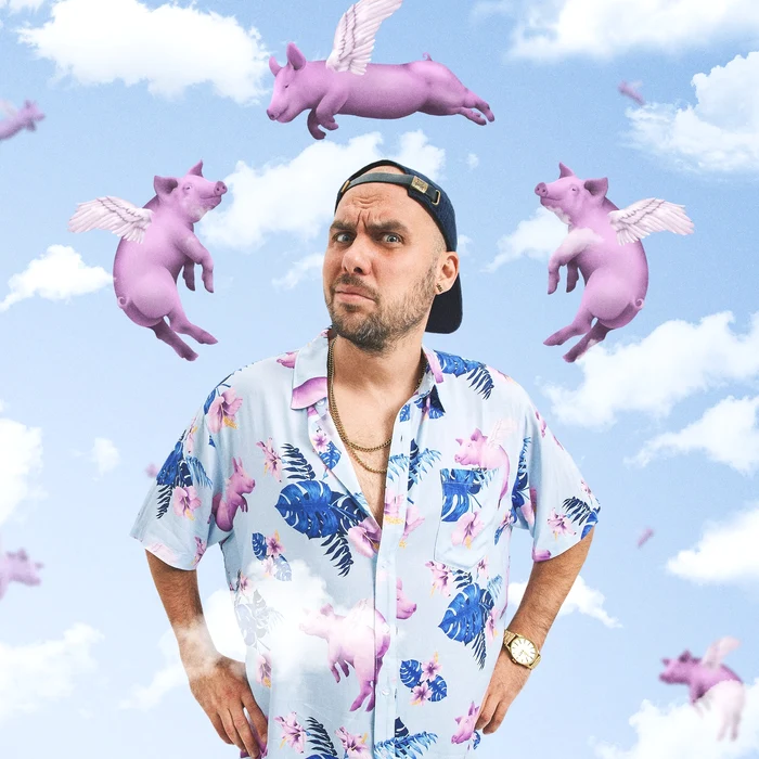 Și haina face artistul. FOTO: Facebook