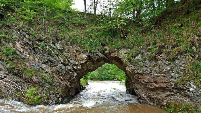 cheile cernei tunel