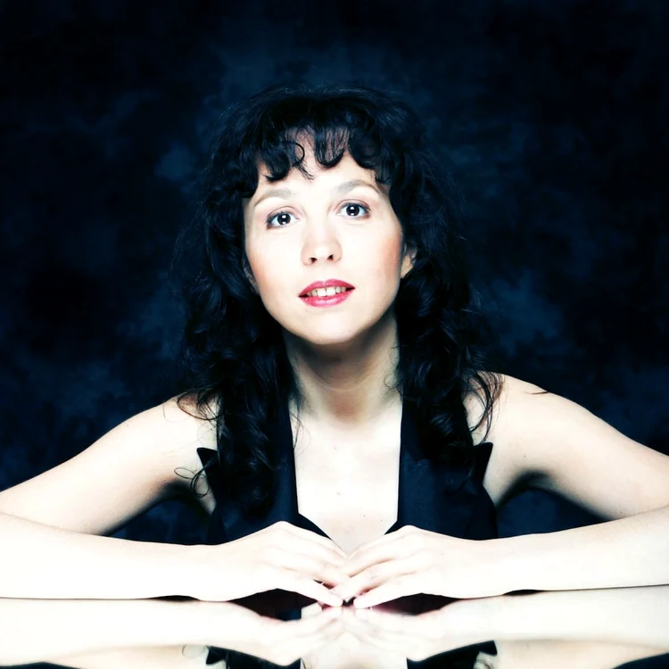 Luiza Borac realizează o operă fundamentală dedicată marelui artist care a fost Dinu Lipatti.