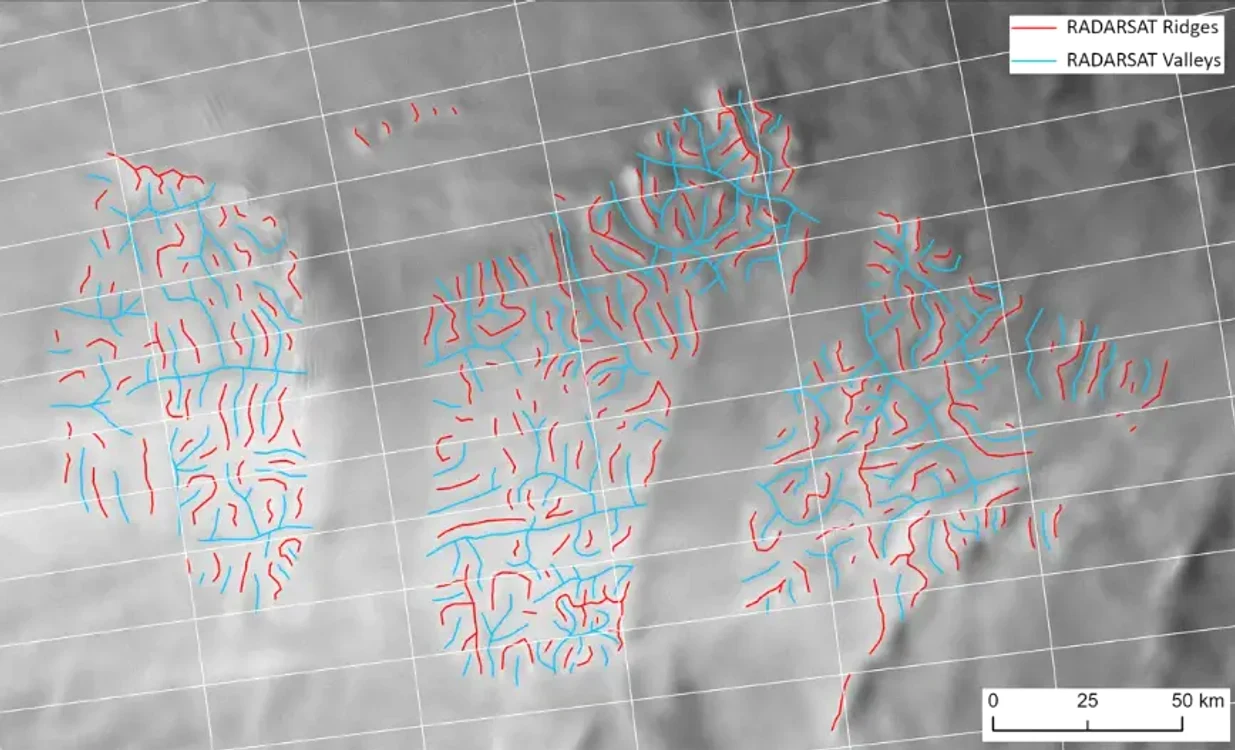 Mai multe dealuri și văi au fost descoperite sub gheața de sub Antartica FOTO cnn.com