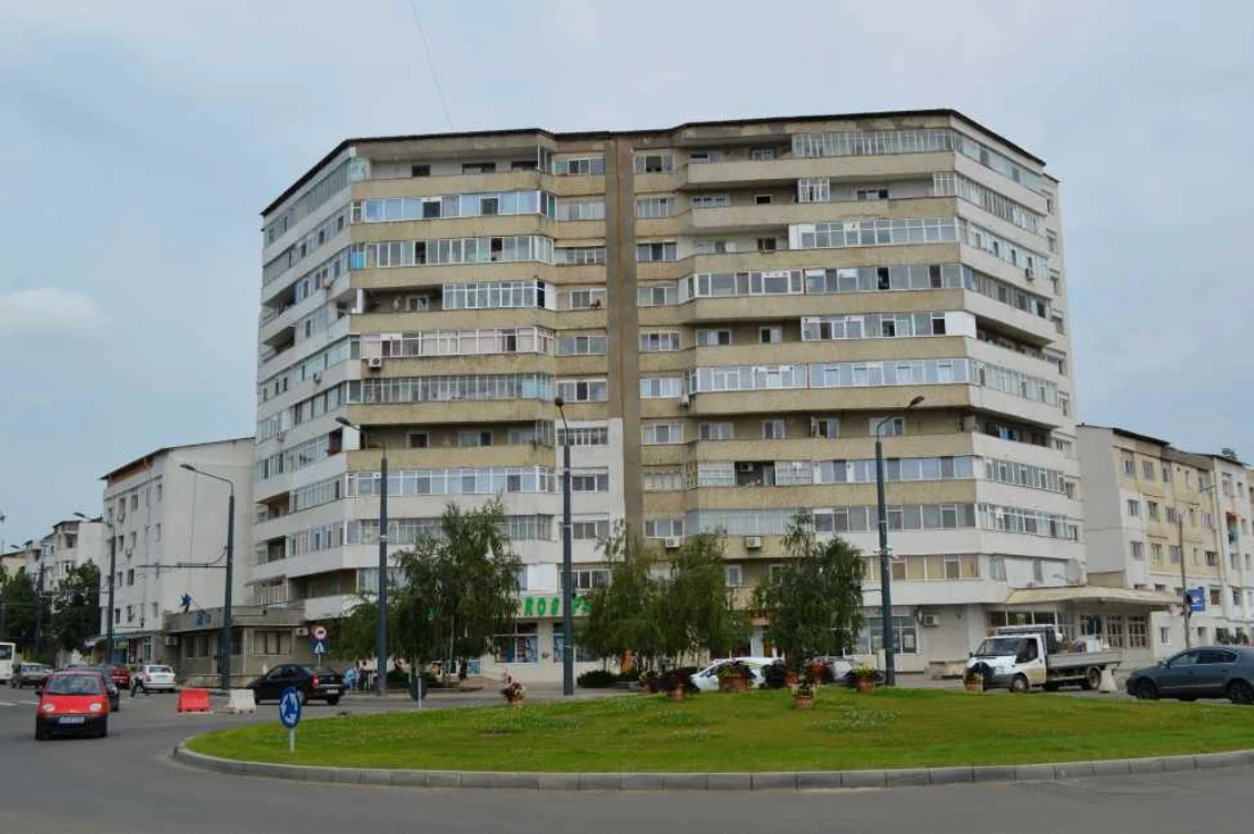 Compania în cauză administrează imobilele Primăriei