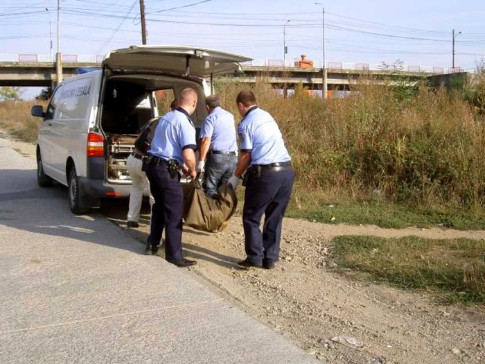 Barbat lovit de tren in Vasile Aron