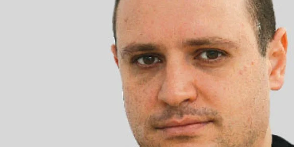 Cuvinte de duminică : Tăiaţi copacii de la şosea!