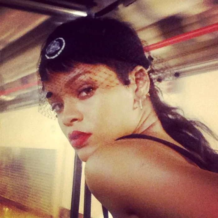 
    Rihanna (26 de ani) mai aşteaptă până să facă anunţul oficialfoto: Instagram  