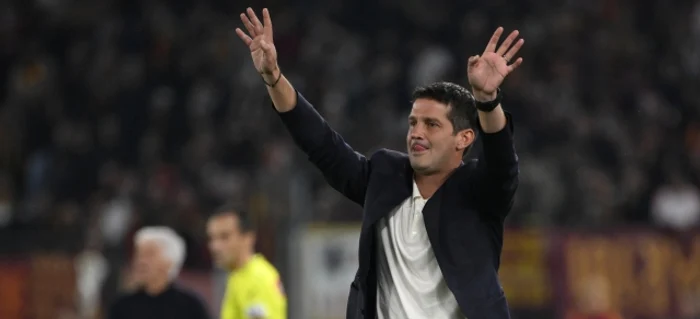 Cristian Chivu, 44 de ani, este un antrenor curajos