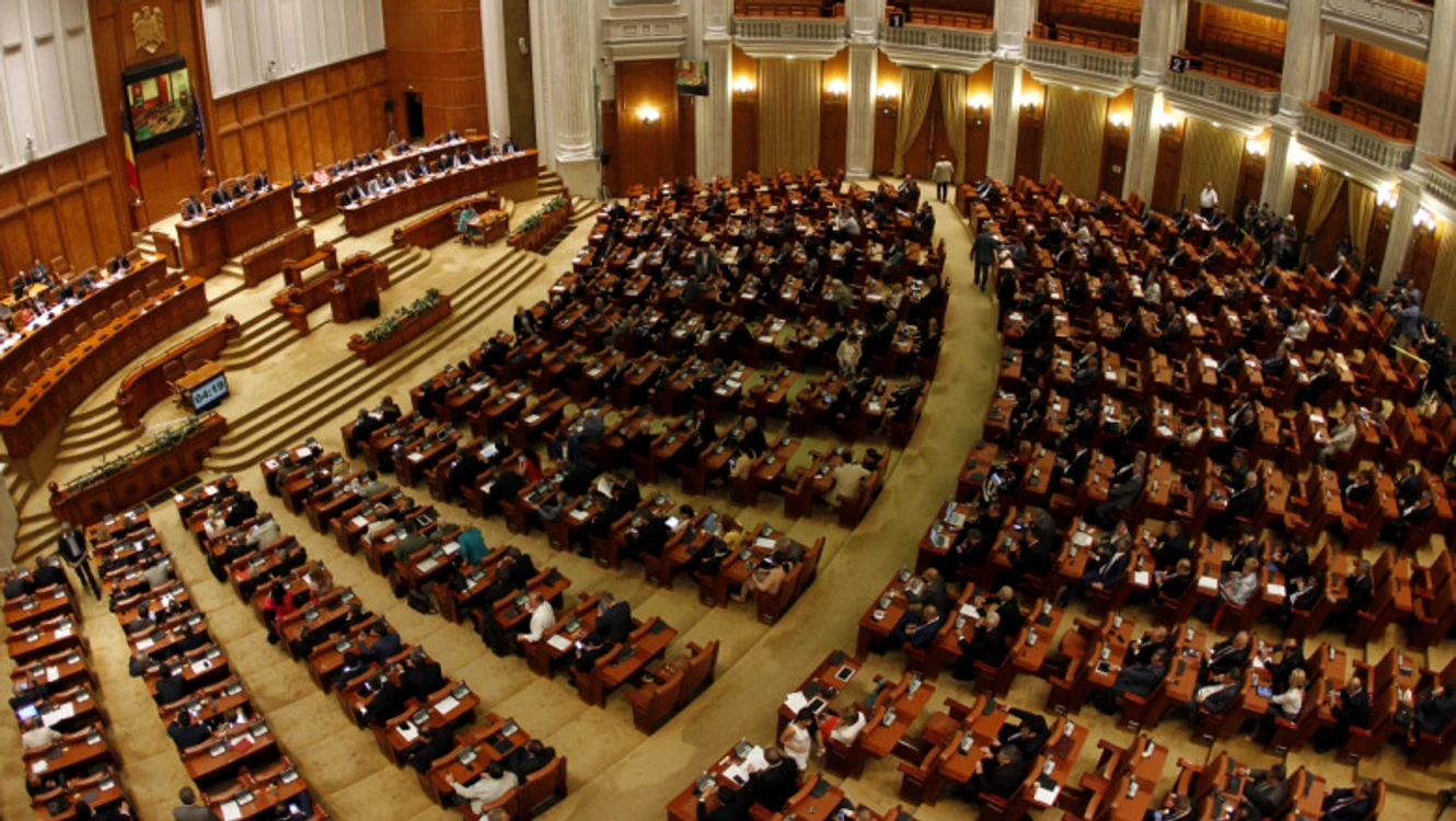 
    Moțiunea de cenzură împotriva Guvernului Cîțu va fi citită joi în Parlament chiar dacă nu a fost prezentată în Birourile permanente reunite din lipsă de cvorum   
