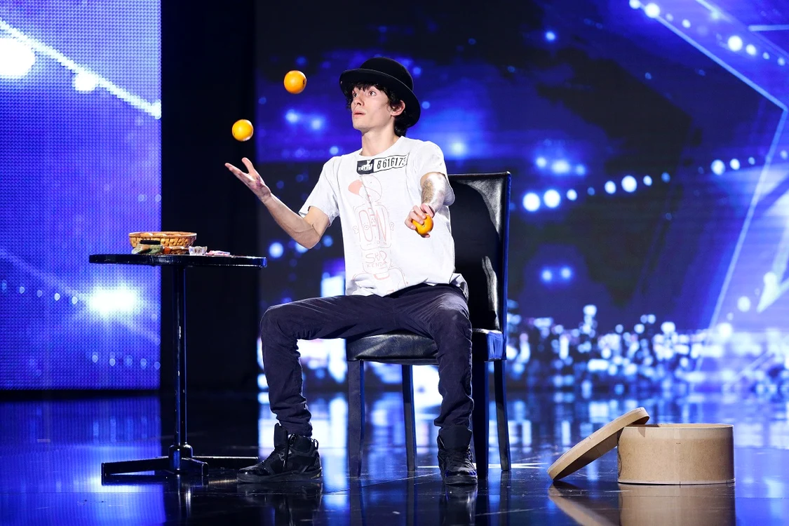 Pe 1 aprilie 2016, pe scena de la "Românii au talent"