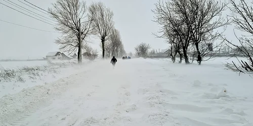 Iasi zapada drum blocat foto Prefectura iasi jpg