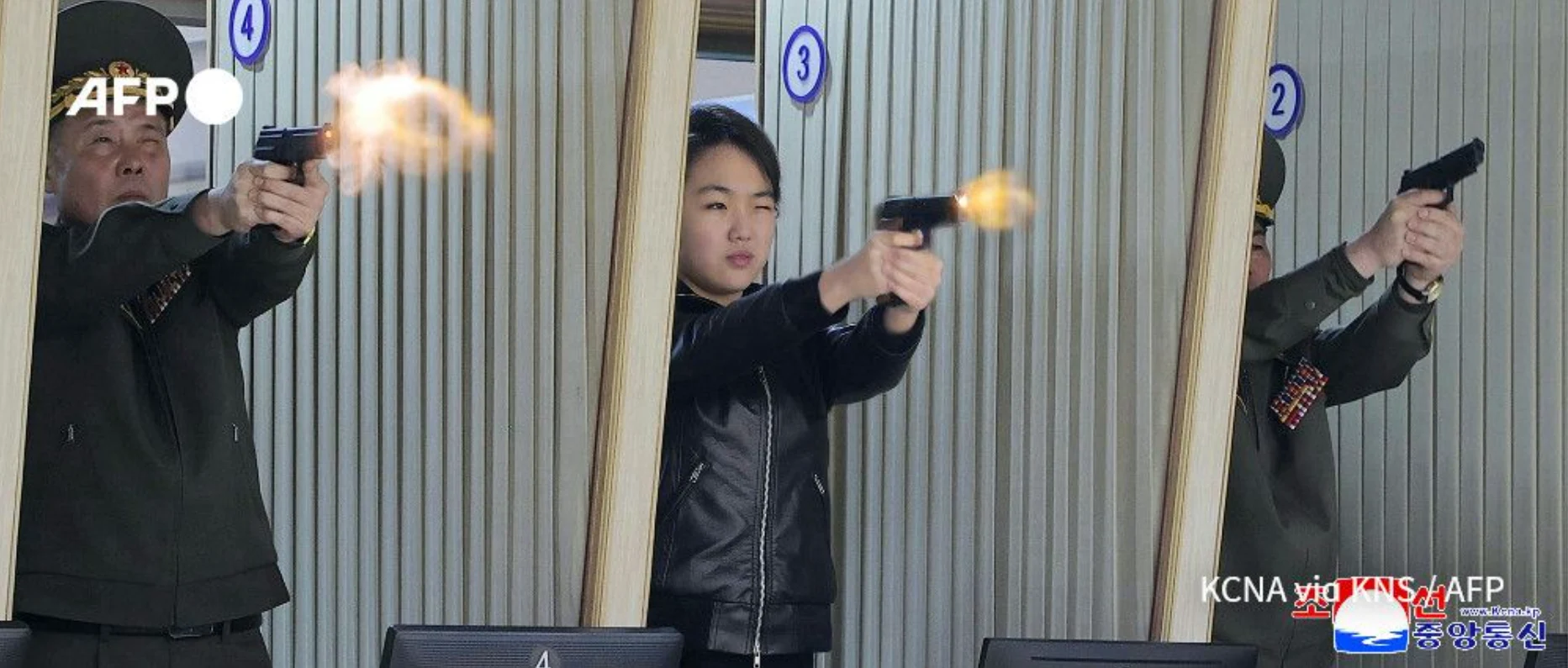 Fiica lui Kim Jong Un, surprinsă trăgând cu pistolul. Apar noi speculații privind viitoarea succesiune în Coreea de Nord