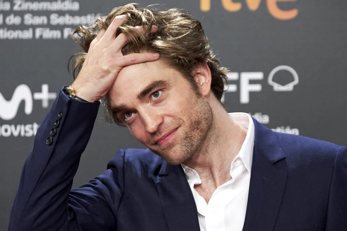 Robert Pattinson e aproape de perfecţiune FOTOGRAFII Getty Images