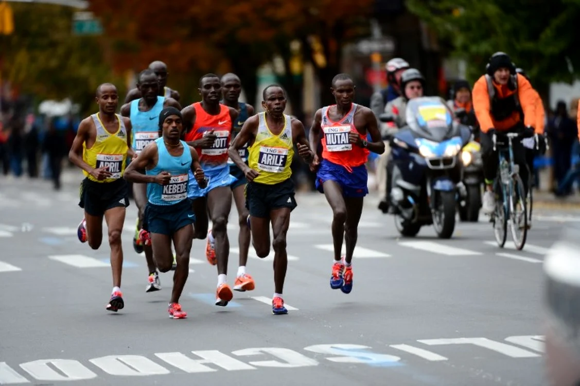Sportivii aleargă pentru marele premiu la maratonul de la New York FOTO: AFP