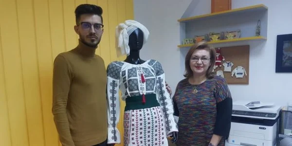 costum regina maria iasi 5