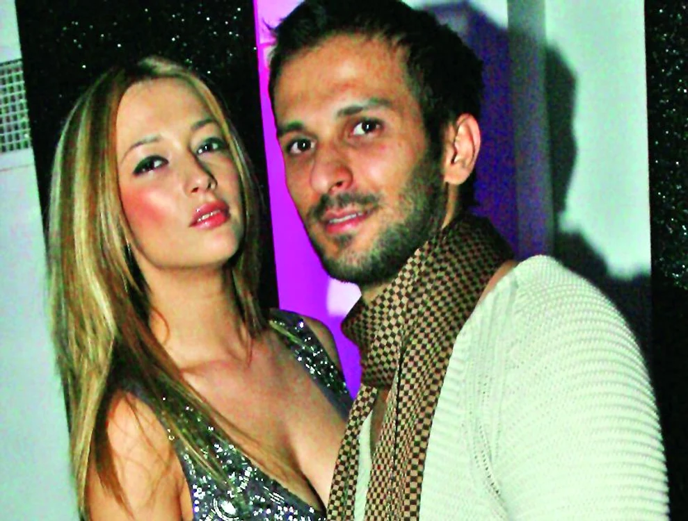 Oana se iubeşte de mai  bine de un an cu un om de  afaceri de origine iraniană,  Sadeghi Morteza