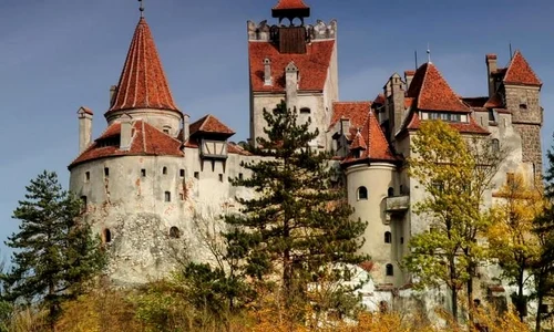 Scurt tur al Castelului Bran jpeg