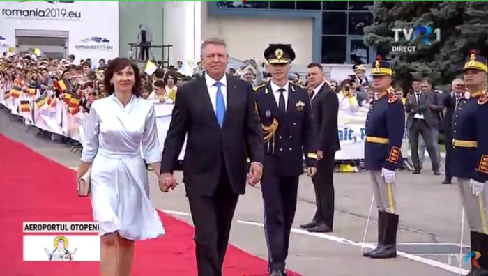 5 klaus iohannis papa francisc carmen iohannis 6 jpg jpeg