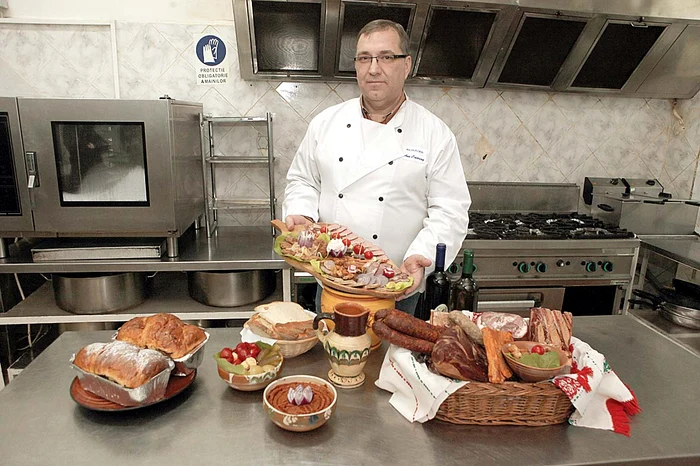 Florin Bălan ne arată un platou ţărănesc