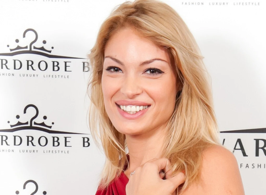 
    Valentina Pelinel este mai fericită ca niciodată de când este însărcinatăfoto: Click!  