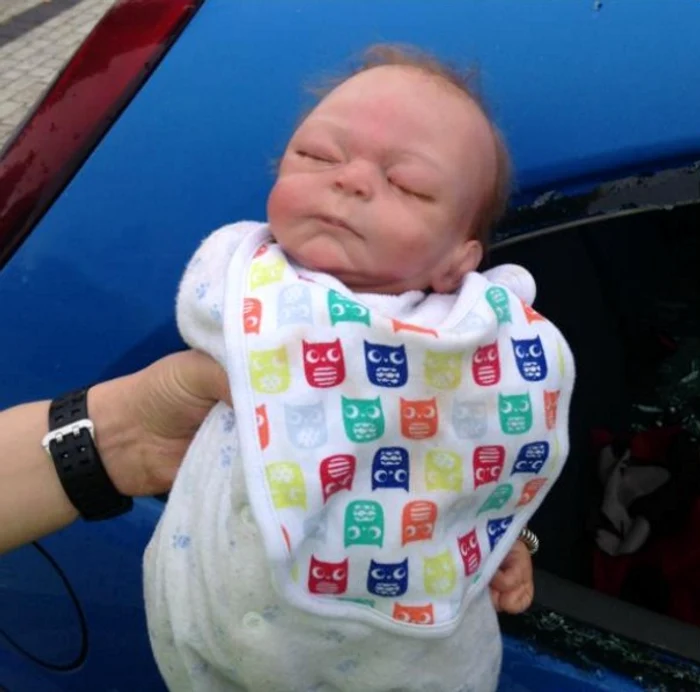 Bebelușul era de fapt o jucărie