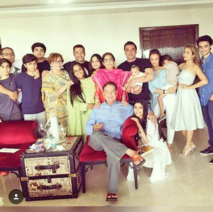 Aşa arată familia reunită a lui Salman Khan