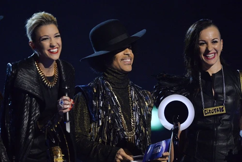 prince la brit awards1 jpeg
