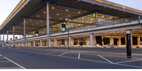 aeroportul berlin Brandenburg foto wikipedia png