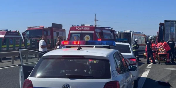 Un copil de 11 ani a murit într-un accident pe autostrada A2 FOTO ISU Dobrogea