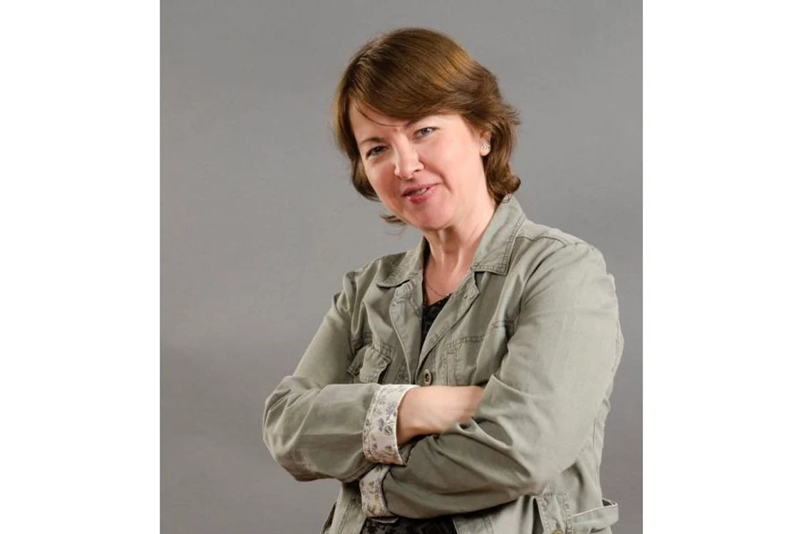 „Există zeci de figuri feminin masculine în fiecare dintre noi” − interviu cu Simona SORA jpeg