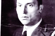 Florea Chifulescu, primul aviator român din istorie care s a salvat cu paraşuta jpeg