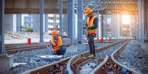 Shutterstock lucrari cale ferata santier feroviar