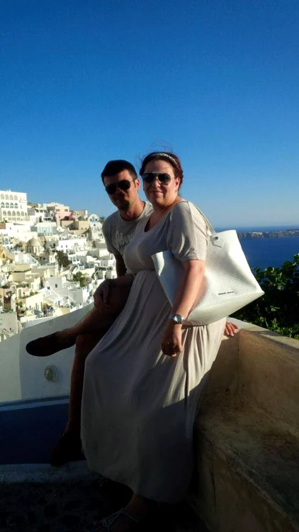Oana şi Marius, în Santorini