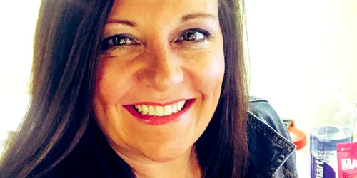 Cathy Weed facebook png