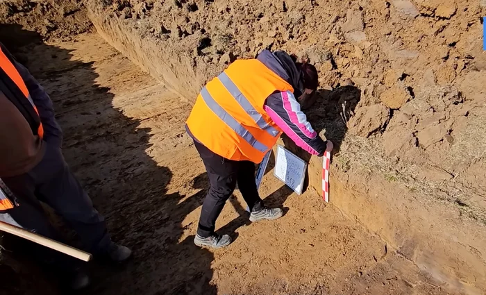 Săpături arheologice pe Autostrada A13 Sibiu Făgăraș Sursă DRDP Brașov