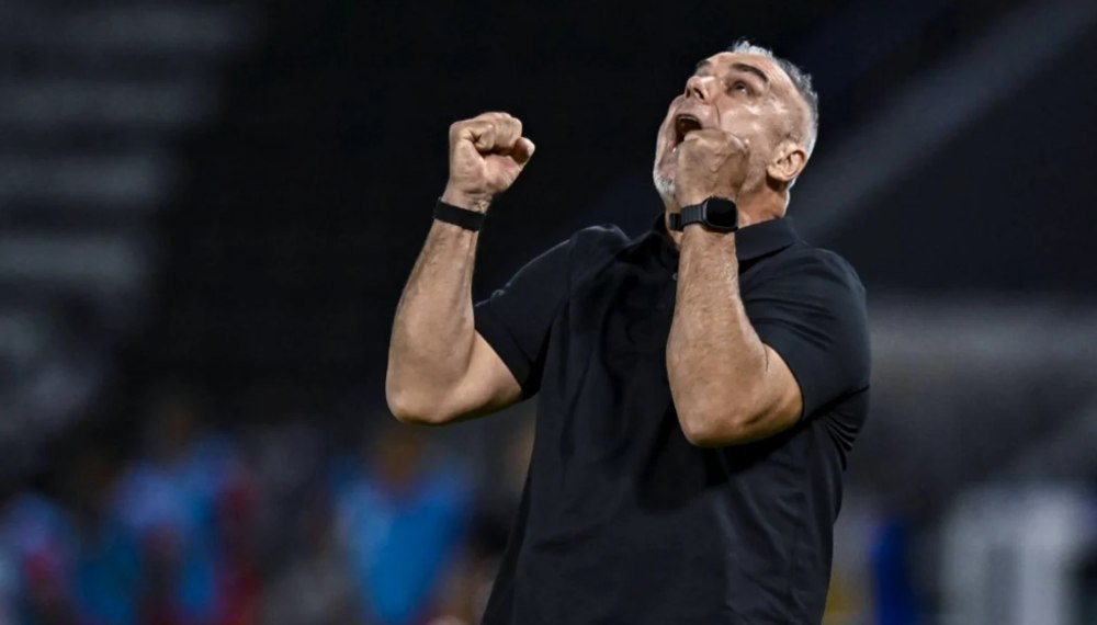 Cosmin Olăroiu le-a arătat arabilor de ce este liderul celei mai valoroase echipe din Emirate! 4 victorii consecutive pentru antrenorul român