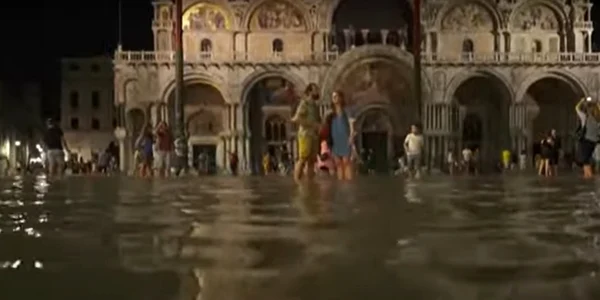 inundatie venetia FOTO Captură
