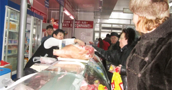 Măcelăriile au încasat în ziua de Ajun cât într-o săptămână. 