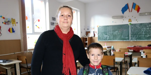 ionut rafa si invatoarea sa FOTO Alexandra Georgescu 